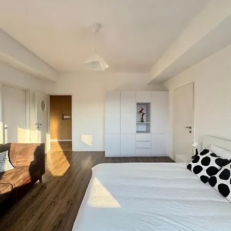 Castle View 3br In Old Town Apartamento Bratislava