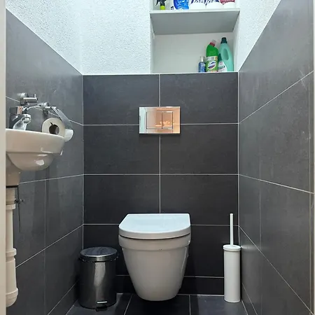 Castle View 3br In Old Town *