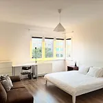 Castle View 3br In Old Town